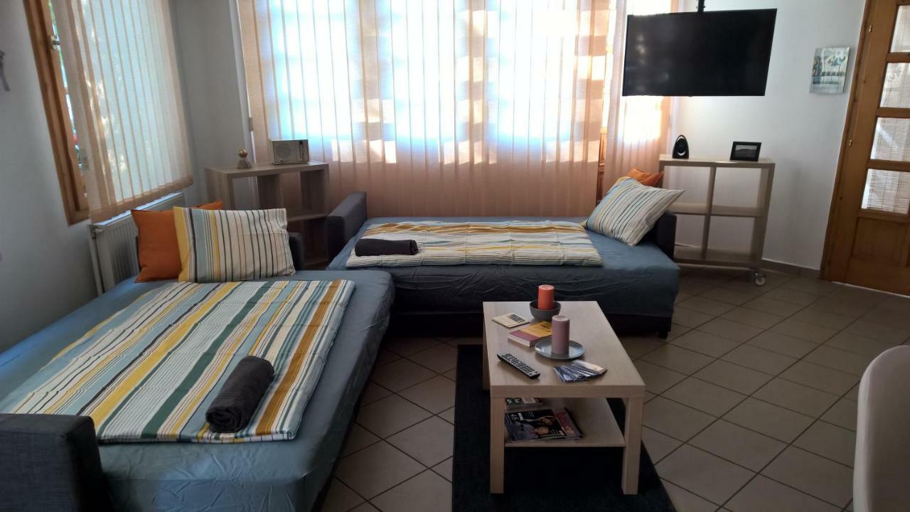 Boralom Studio Apartman טוקאי מראה חיצוני תמונה